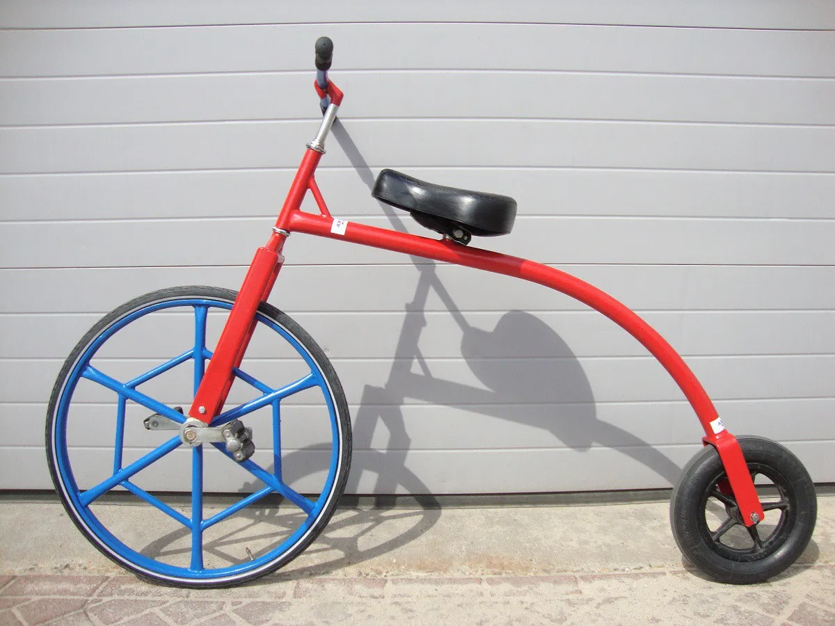 Hobbelwobbel gekke fiets vanaf 12 jaar - Axitraxi_1677669140.jpg