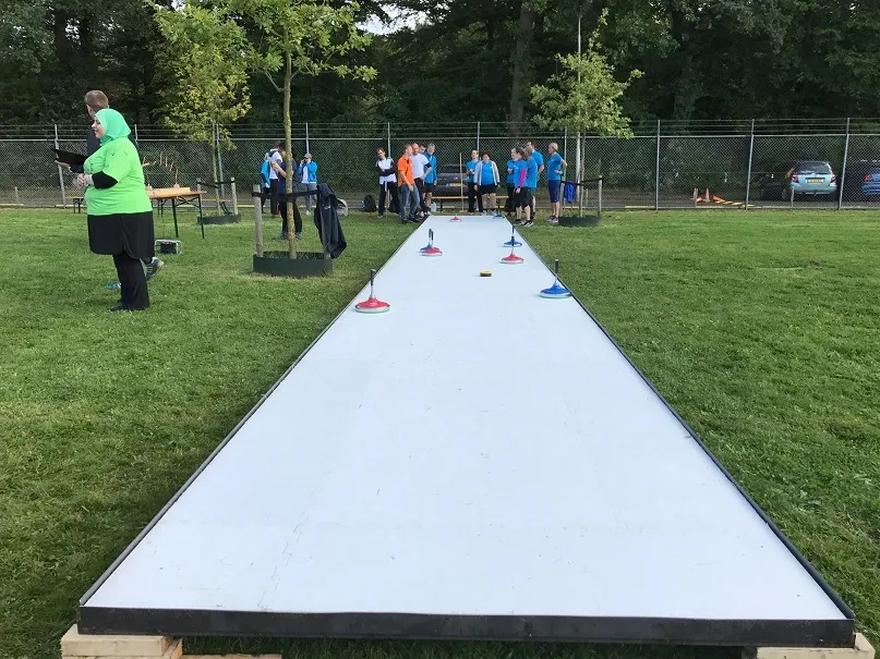 Curlingbaan huren 1_1743412064.jpg