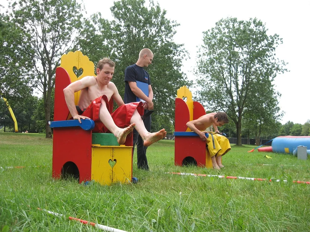 Waterkakrace volwassenen huren zeskamp Axitraxi_1677672777.jpg