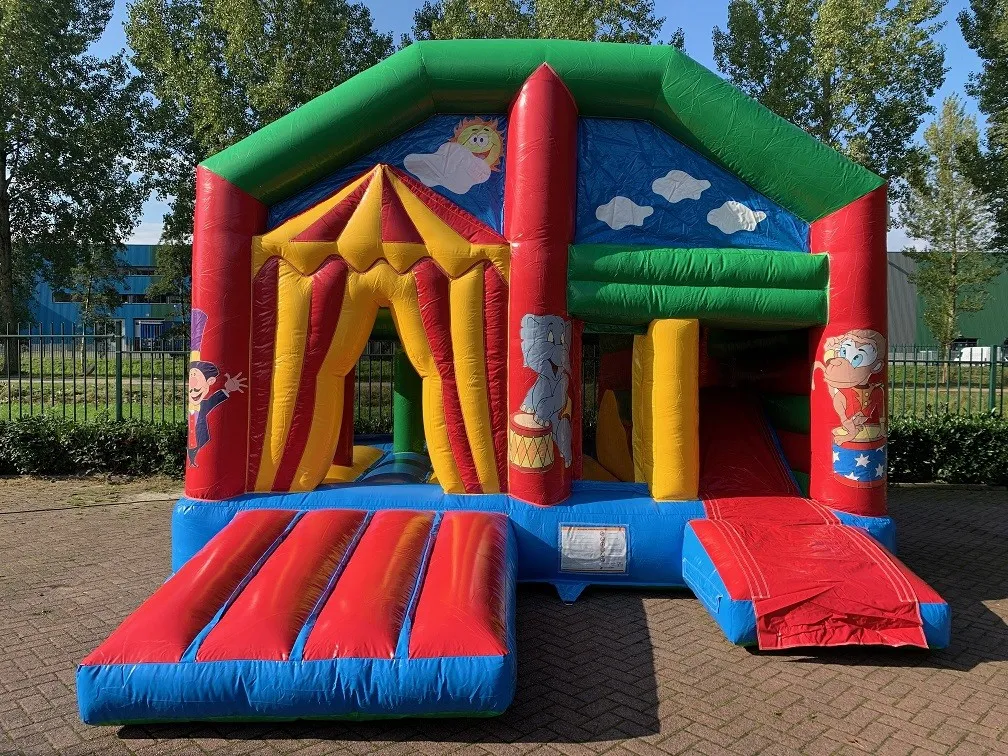 springkussen-Multiplay-Circus-overdekt-kopen_1744382126.jpg