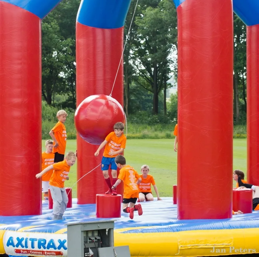 Slingerbal huren 1_1677661820.jpg