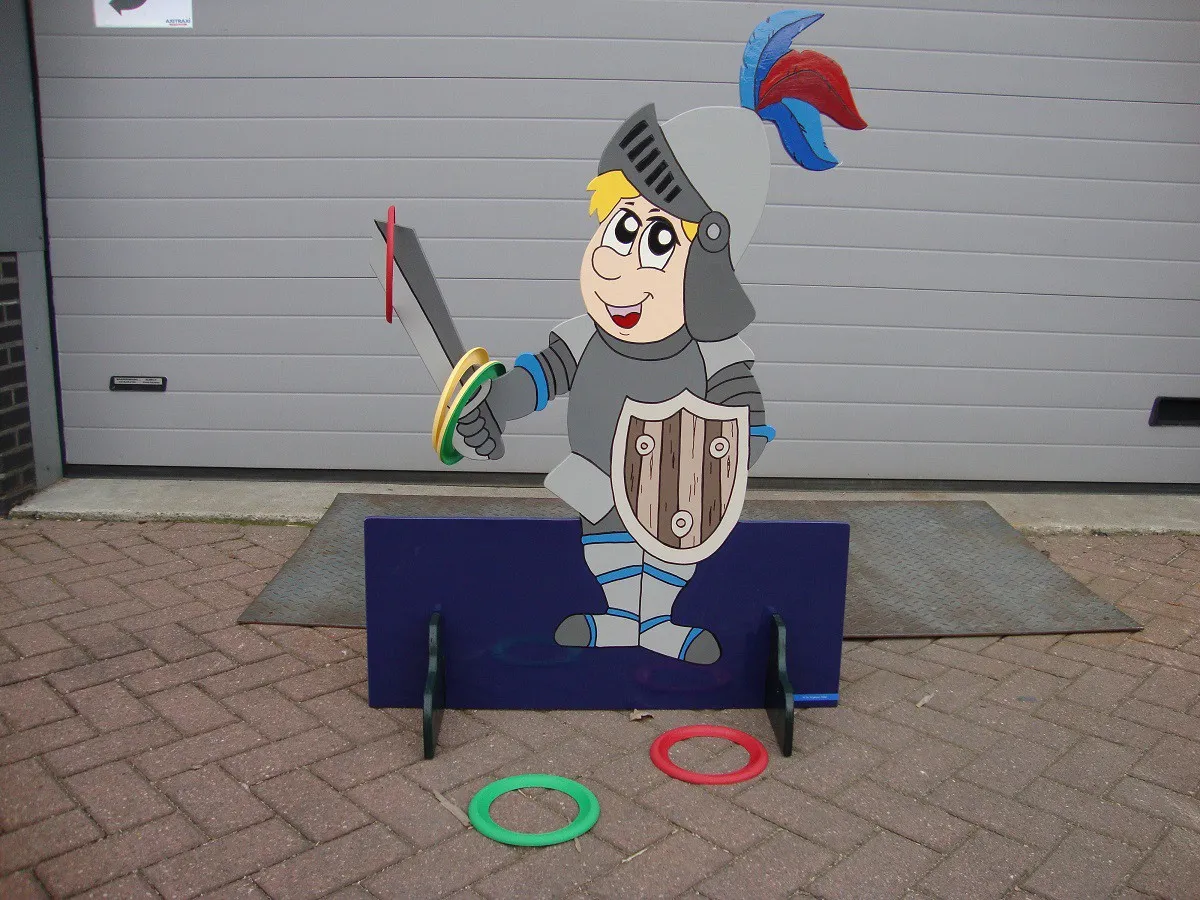 Ringwerpen ridder huren kermis Axitraxi I_1678105218.jpg