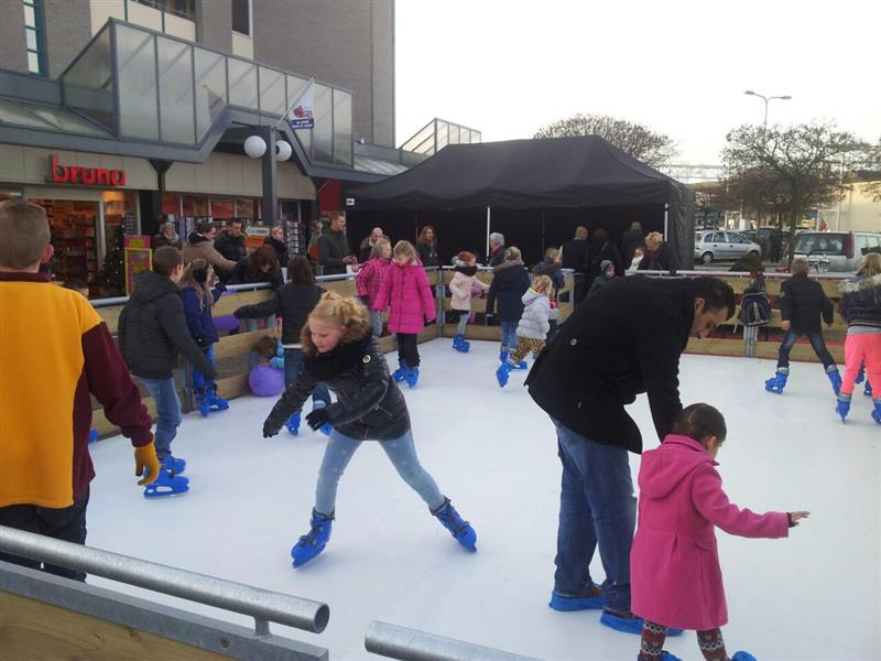 20251104160912-15ee0230-38b7-4d8b-9258-c85b67d05896