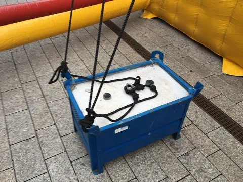 Stormblok XXL voor springkussen huren 1_1678361113.jpg