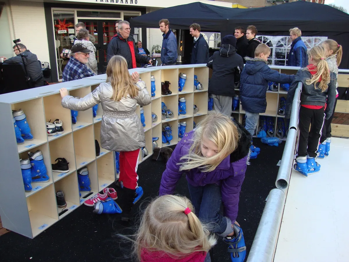 Schaatsbaan winter huren 3_1679398787.jpg