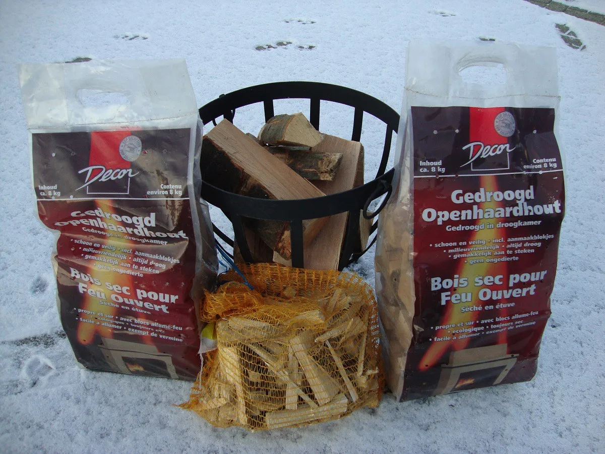Brand hout_1678281771.jpg