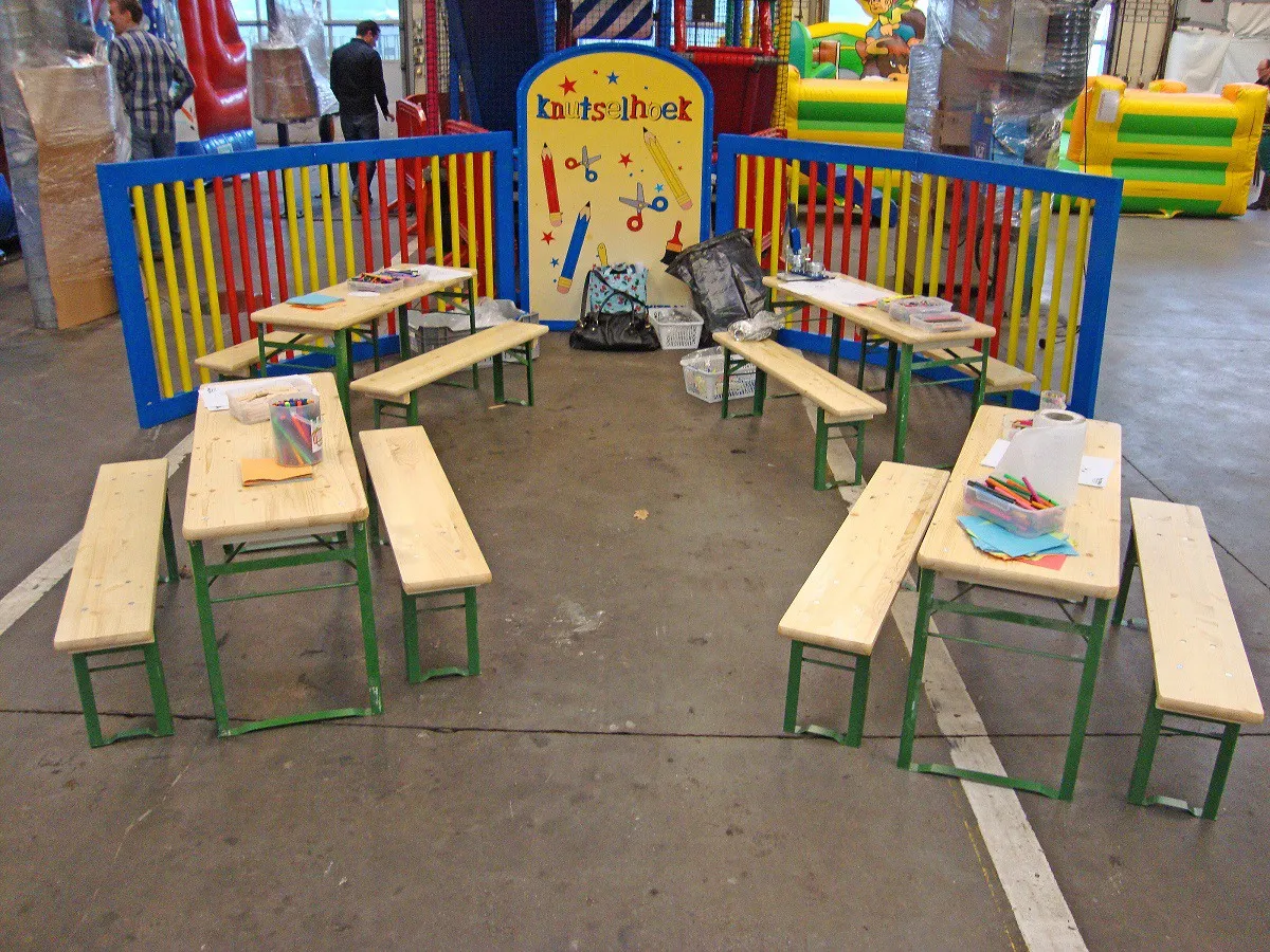 Knutselhoek huren tekenen kleuren Axitraxi_1678105486.jpg
