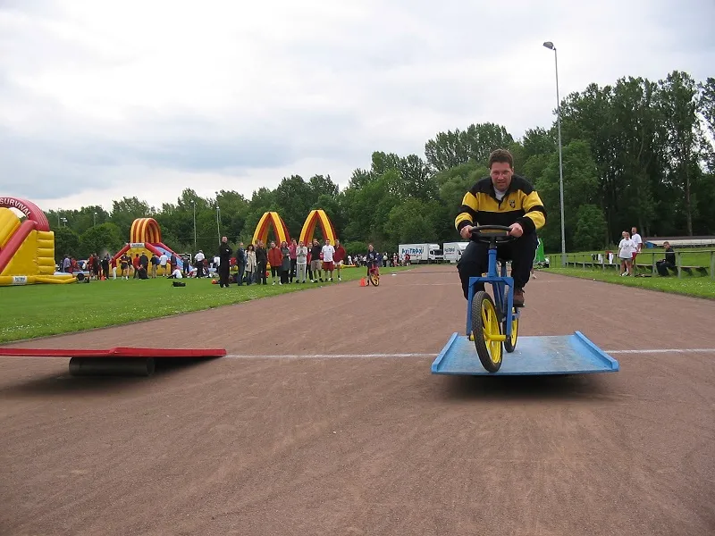 Wipwap huren voor zeskamp sportdag I_1677757662.jpg