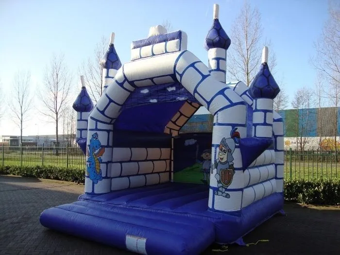 Springkussen Kasteel overdekt huren 3_1762258791_1768293575.jpg