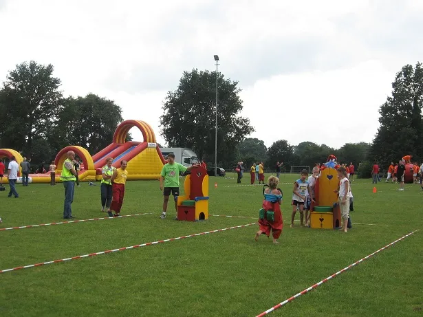 Waterkakrace voor kinderen huren zeskamp Axitraxi II_1677672949.jpg