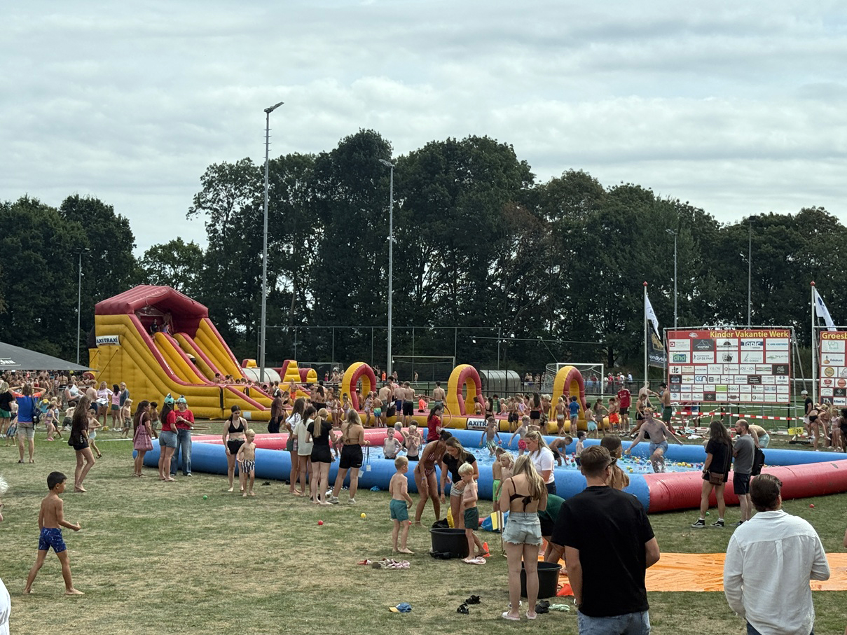 Kinder Vakantie Week en Bouwdorpen in volle gang