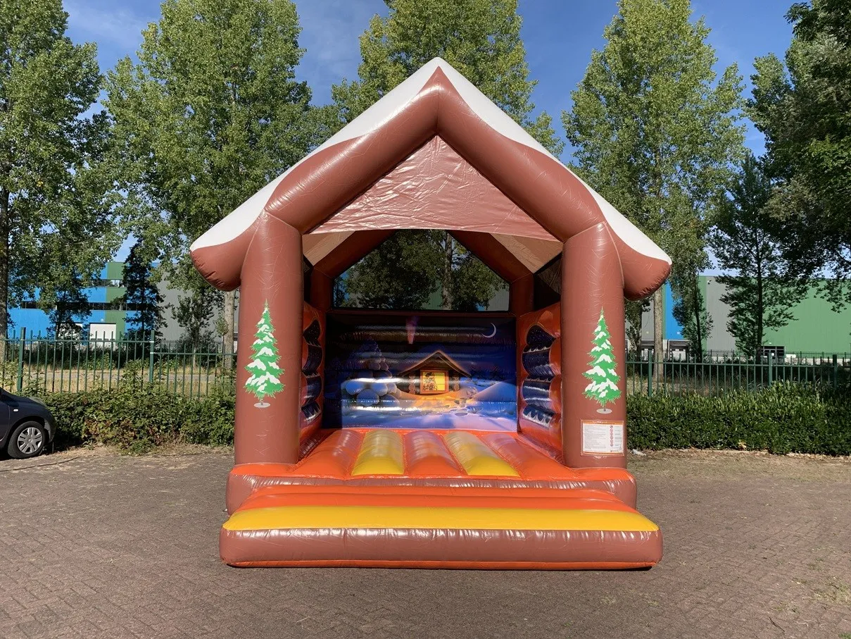 Springkussen Winters Huisje huren 3_1738756933.jpg