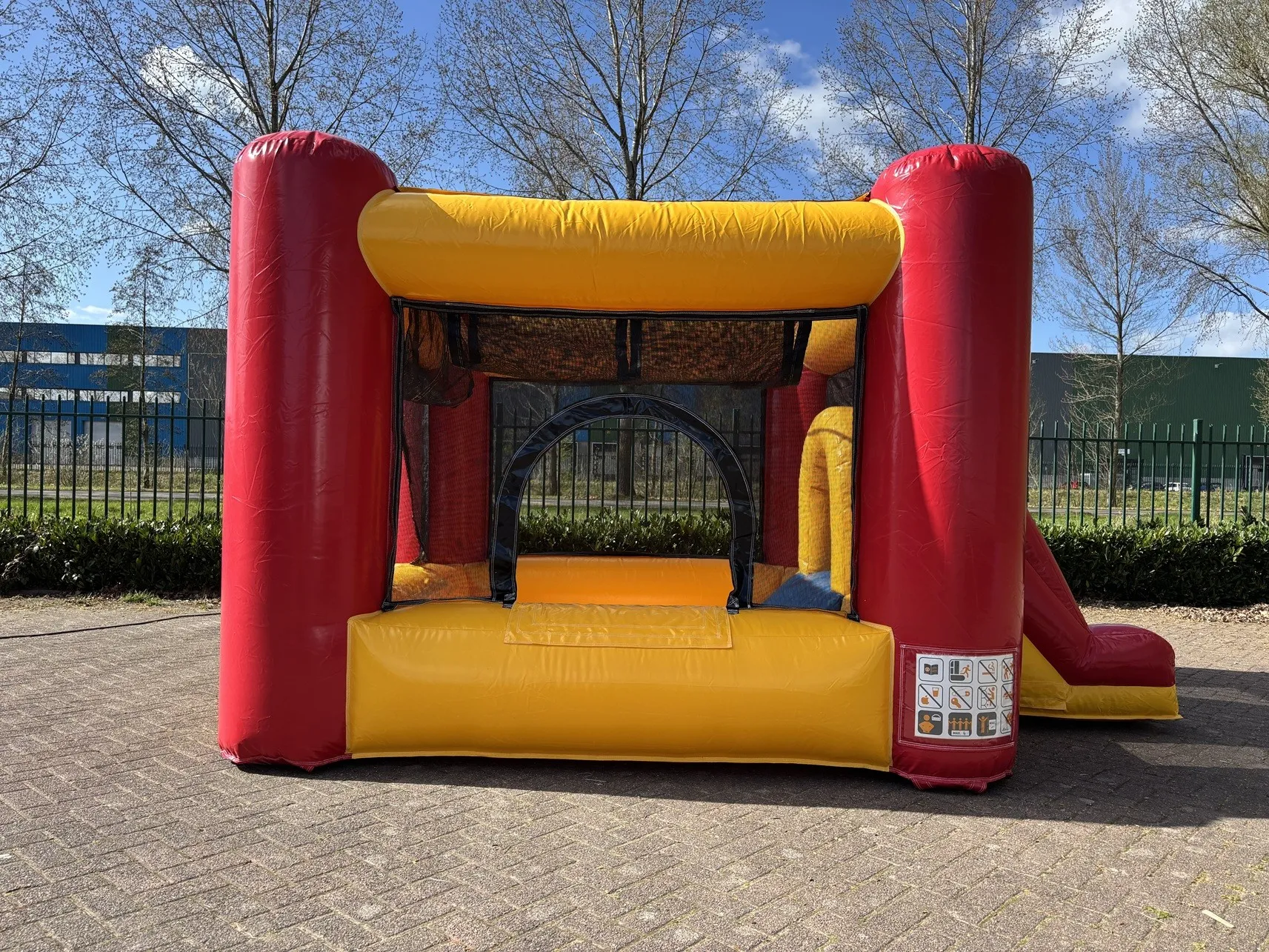 Ballenbad geel huren II_1744376264.jpg