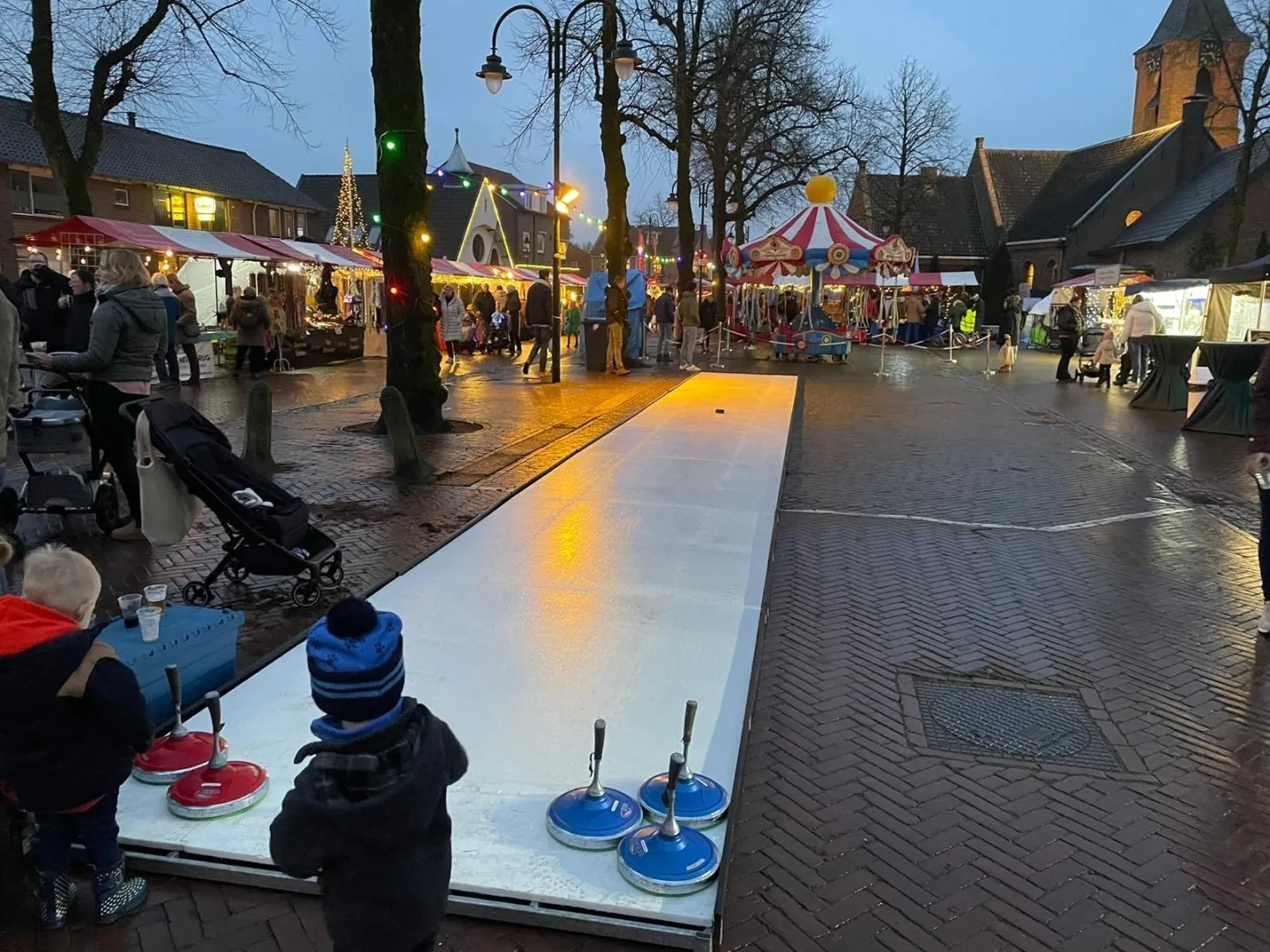Curlingbaan huren_1762253502.jpg