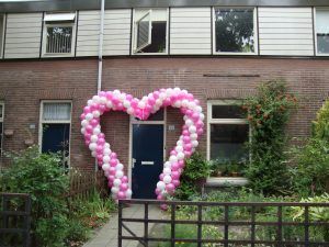 ballonnen ballonboog hartvorm wijchen